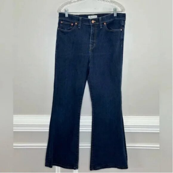 Madewell Women's Flea Market Flare Jeans in Darkwash Size 32 - Picture 3 of 6